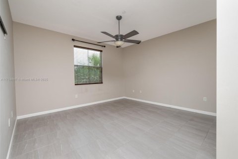 Townhouse in Cooper City, Florida 2 bedrooms, 115.57 sq.m. № 1752420 - photo 15