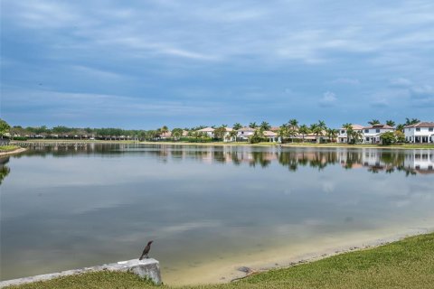 Townhouse in Cooper City, Florida 2 bedrooms, 115.57 sq.m. № 1752420 - photo 5