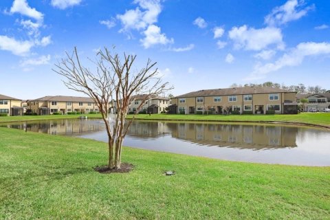 Townhouse in Tampa, Florida 3 bedrooms, 179.58 sq.m. № 1593419 - photo 26