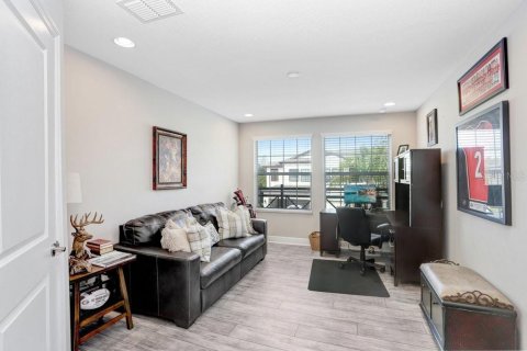 Townhouse in Tampa, Florida 3 bedrooms, 179.58 sq.m. № 1593419 - photo 23