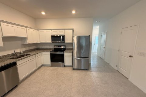 Touwnhouse à vendre à Orlando, Floride: 3 chambres, 145.86 m2 № 2334173 - photo 6