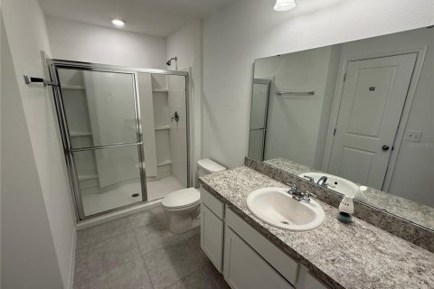 Touwnhouse à vendre à Orlando, Floride: 3 chambres, 145.86 m2 № 2334173 - photo 9
