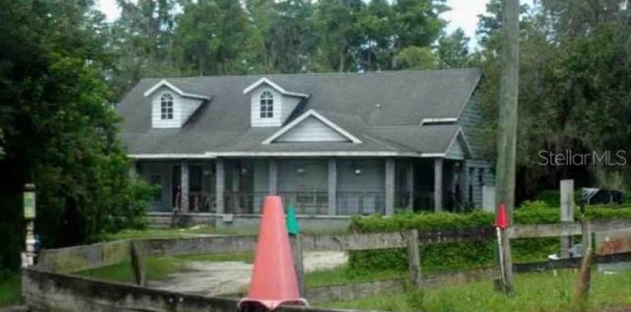 House in Odessa, Florida 4 bedrooms, 257.8 sq.m. № 1849843