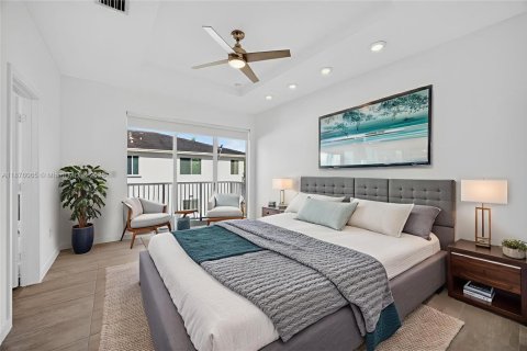 Townhouse in Miami, Florida 4 bedrooms, 183.85 sq.m. № 1927504 - photo 26