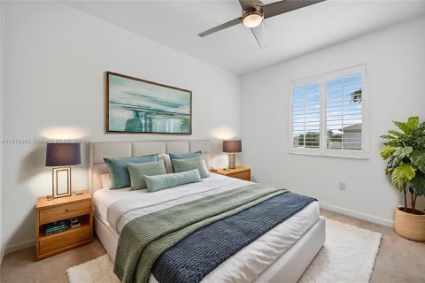Townhouse in Miami, Florida 4 bedrooms, 183.85 sq.m. № 1927504 - photo 22