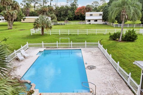 House in Jupiter, Florida 2 bedrooms, 179.3 sq.m. № 2420708 - photo 14