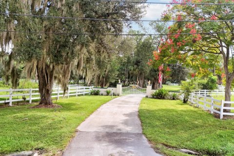 House in Jupiter, Florida 2 bedrooms, 179.3 sq.m. № 2420708