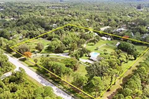 House in Jupiter, Florida 2 bedrooms, 179.3 sq.m. № 2420708 - photo 3