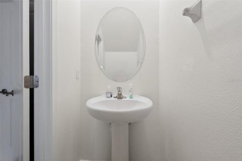 Adosado en venta en San Antonio, Florida, 3 dormitorios, 151.8 m2 № 2100524 - foto 11