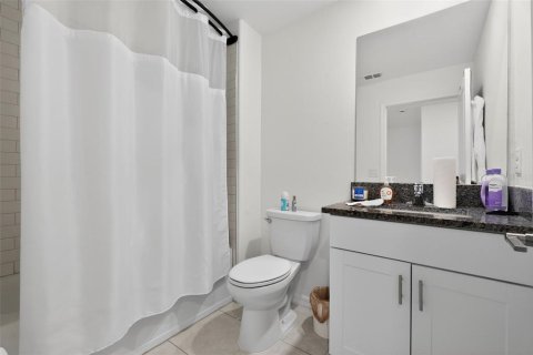 Adosado en venta en San Antonio, Florida, 3 dormitorios, 151.8 m2 № 2100524 - foto 13