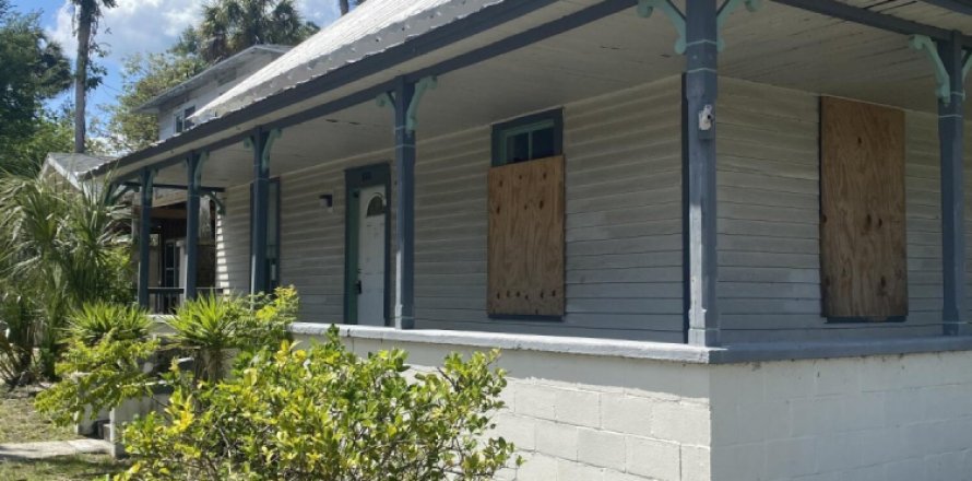 House in Palatka, Florida 5 bedrooms, 286.05 sq.m. № 887184