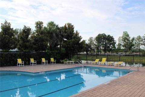 Touwnhouse à vendre à Kissimmee, Floride: 2 chambres, 128.76 m2 № 2222053 - photo 18