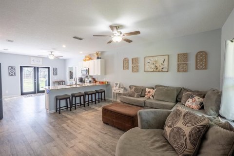 House in Hastings, Florida 3 bedrooms, 112.04 sq.m. № 1529149 - photo 3