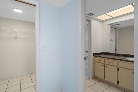 Купить кондоминиум в Порт-Ричи, Флорида 5 комнат, 95.22м2, № 2217110 - фото 28