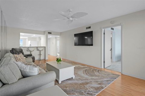 Купить кондоминиум в Порт-Ричи, Флорида 5 комнат, 95.22м2, № 2217110 - фото 9