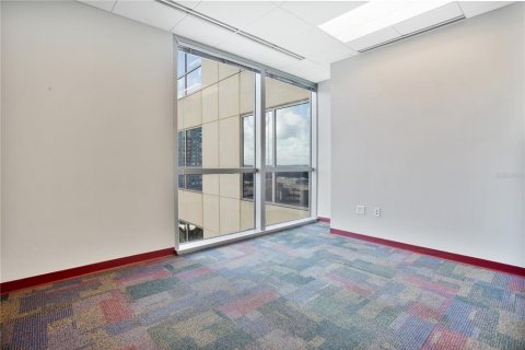 Купить коммерческую недвижимость в Орландо, Флорида 428.74м2, № 1741148 - фото 16