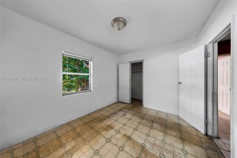 Casa en venta en North Miami, Florida, 2 dormitorios, 103.12 m2 № 1998171 - foto 18