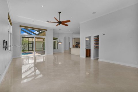 Casa en venta en Weston, Florida, 5 dormitorios, 266.63 m2 № 2076028 - foto 27