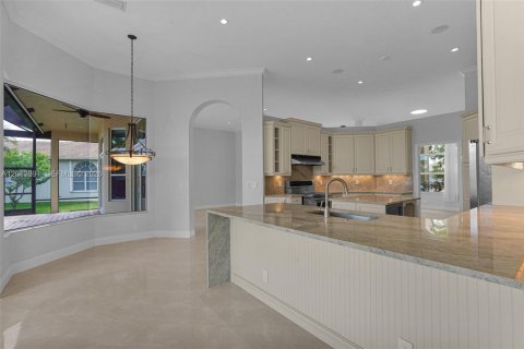 Casa en venta en Weston, Florida, 5 dormitorios, 266.63 m2 № 2076028 - foto 29