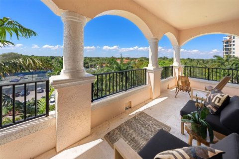 Condo in Coral Gables, Florida, 3 bedrooms  № 1706524 - photo 29