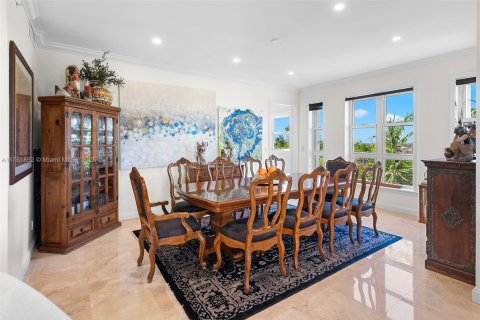 Condo in Coral Gables, Florida, 3 bedrooms  № 1706524 - photo 5