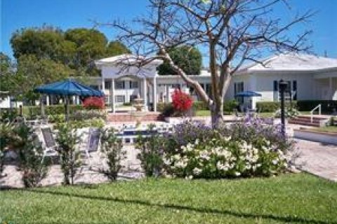 Condominio en alquiler en Fort Lauderdale, Florida, 1 dormitorio, 70.23 m2 № 2146673 - foto 14