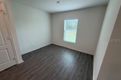 Villa ou maison à vendre à Poinciana, Floride: 3 chambres, 130.43 m2 № 2395542 - photo 4