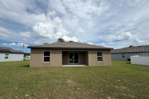 Villa ou maison à vendre à Poinciana, Floride: 3 chambres, 130.43 m2 № 2395542 - photo 16