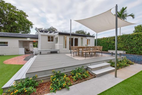 Villa ou maison à vendre à Miami Shores, Floride: 2 chambres, 113.81 m2 № 1964780 - photo 7