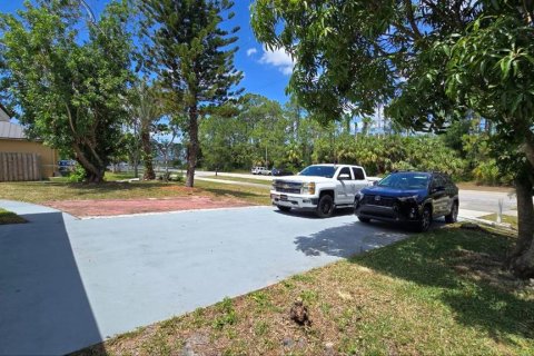 Casa en alquiler en Palm Bay, Florida, 3 dormitorios, 124.86 m2 № 1900513 - foto 21