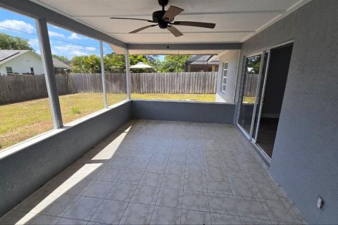 Casa en alquiler en Palm Bay, Florida, 3 dormitorios, 124.86 m2 № 1900513 - foto 15