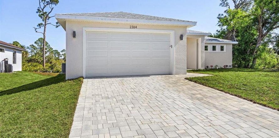 House in North Port, Florida 3 bedrooms, 149.57 sq.m. № 1580789