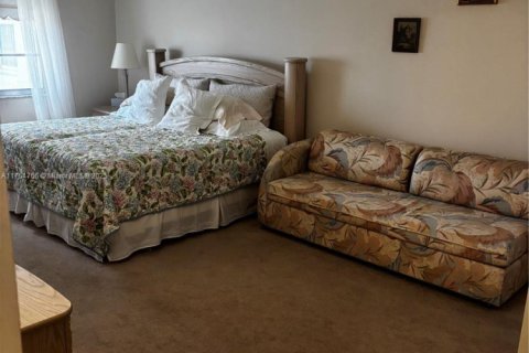 Condo in Sunny Isles Beach, Florida, 2 bedrooms  № 1939357 - photo 7