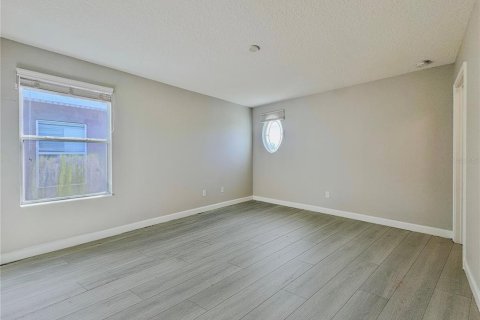 Casa en alquiler en Orlando, Florida, 5 dormitorios, 305.46 m2 № 1902960 - foto 30