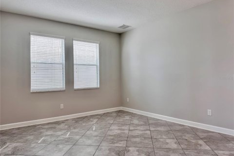 Casa en alquiler en Orlando, Florida, 5 dormitorios, 305.46 m2 № 1902960 - foto 5