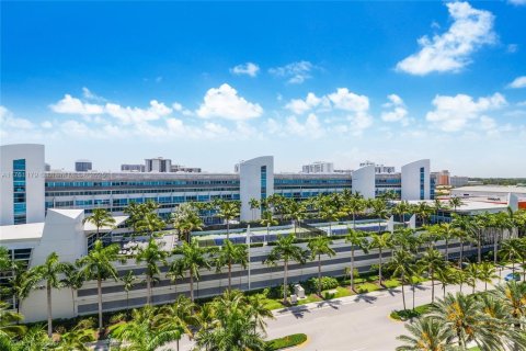 Купить кондоминиум в Авентура, Флорида 2 спальни, 111.85м2, № 1957840 - фото 14