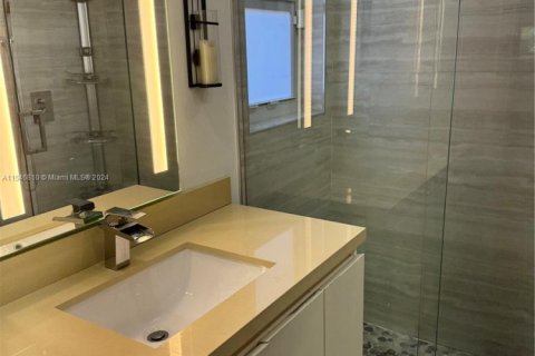 Villa ou maison à vendre à Coral Gables, Floride: 3 chambres, 136.94 m2 № 2037993 - photo 11