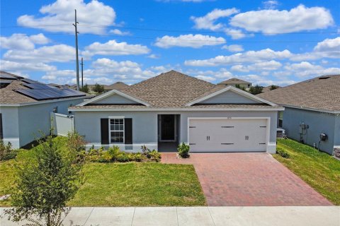 Villa ou maison à louer à Haines City, Floride: 3 chambres, 134.71 m2 № 1848227 - photo 1