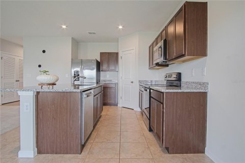 Villa ou maison à louer à Haines City, Floride: 3 chambres, 134.71 m2 № 1848227 - photo 6