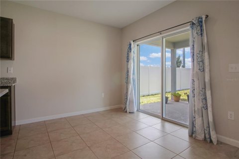 Villa ou maison à louer à Haines City, Floride: 3 chambres, 134.71 m2 № 1848227 - photo 10