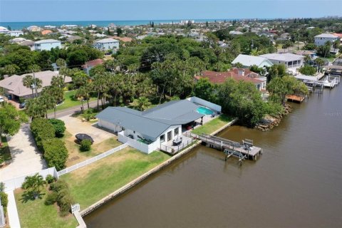 House in Ormond Beach, Florida 3 bedrooms, 181.44 sq.m. № 1203433 - photo 6
