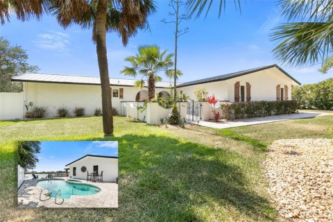 House in Ormond Beach, Florida 3 bedrooms, 181.44 sq.m. № 1203433 - photo 1