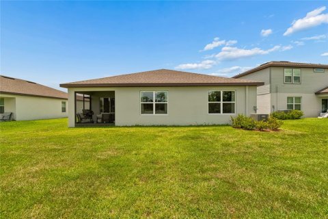 House in Plant City, Florida 4 bedrooms, 171.31 sq.m. № 2394260 - photo 29