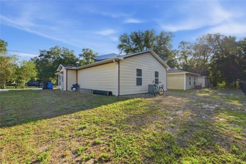 House in Tampa, Florida 3 bedrooms, 109.25 sq.m. № 2215094 - photo 27