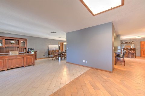 House in Plant City, Florida 4 bedrooms, 251.58 sq.m. № 1666494 - photo 23