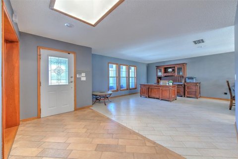 House in Plant City, Florida 4 bedrooms, 251.58 sq.m. № 1666494 - photo 17