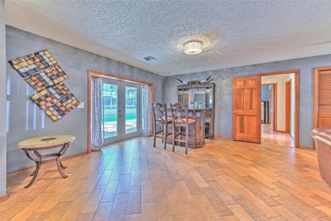 House in Plant City, Florida 4 bedrooms, 251.58 sq.m. № 1666494 - photo 25