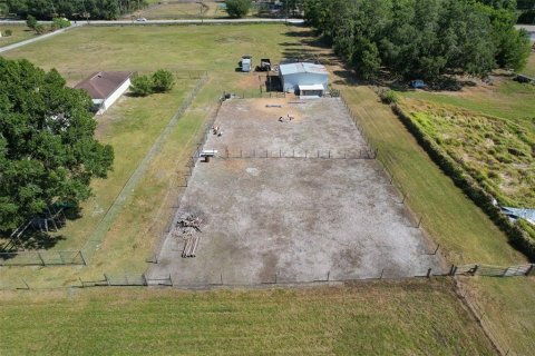 House in Plant City, Florida 4 bedrooms, 251.58 sq.m. № 1666494 - photo 7