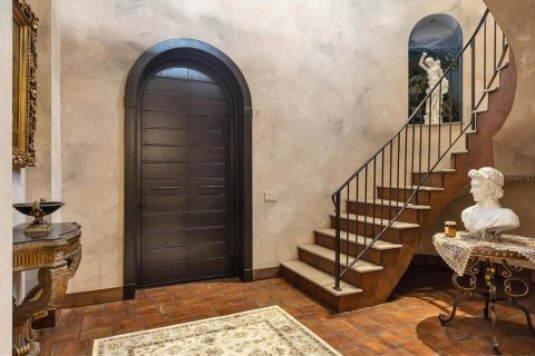 House in Sarasota, Florida 4 bedrooms, 541.25 sq.m. № 2422719 - photo 10