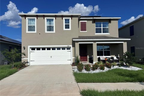 House in Lake Alfred, Florida 5 bedrooms, 241.64 sq.m. № 1913202 - photo 1